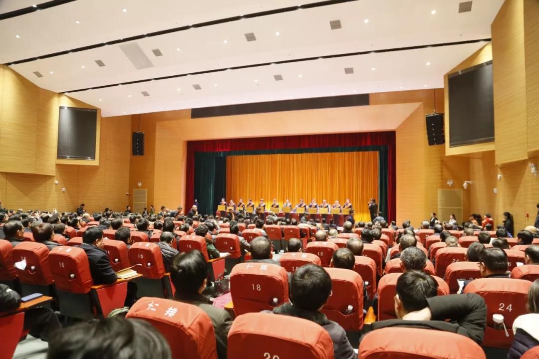 微特總經理高鈺敏榮獲“宜昌發(fā)展貢獻獎”